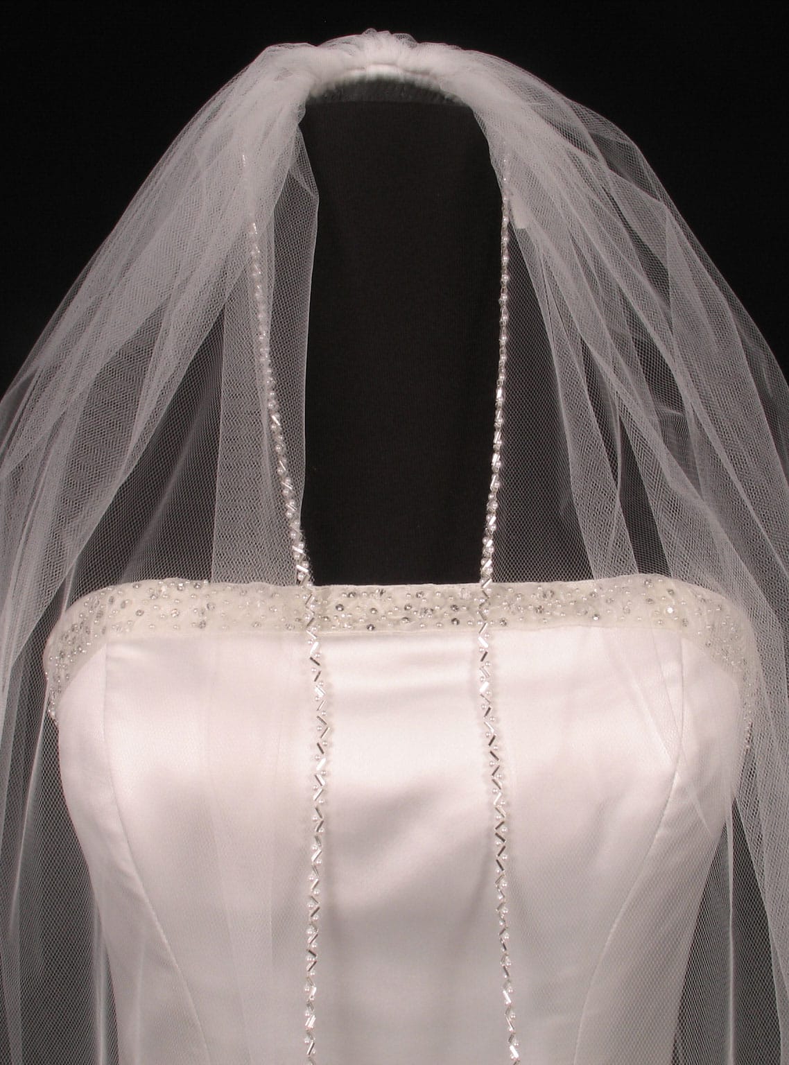 S3008VL Diamond White Fingertip Length Bridal Veil