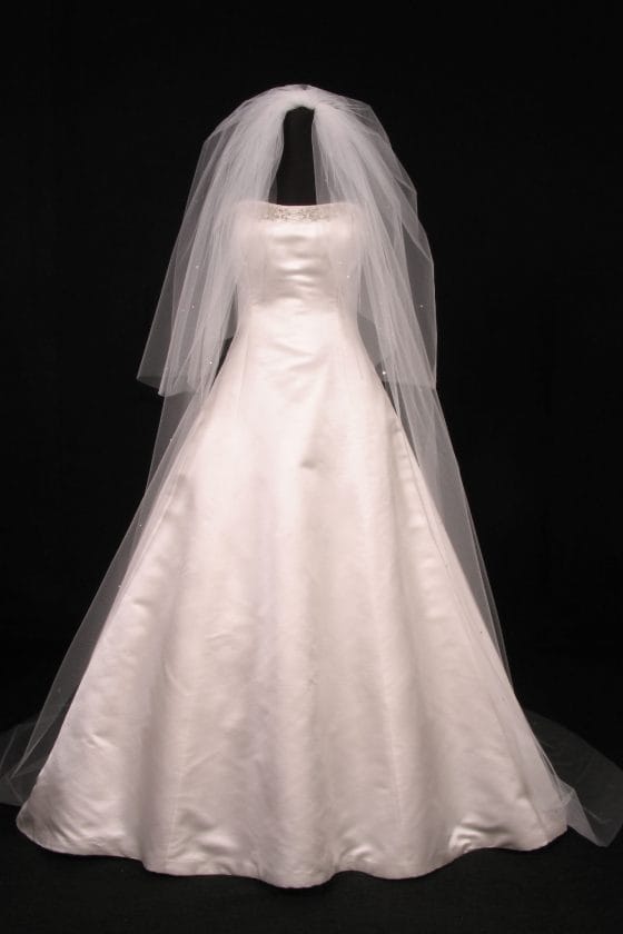 S414VL Diamond White Bridal Veil