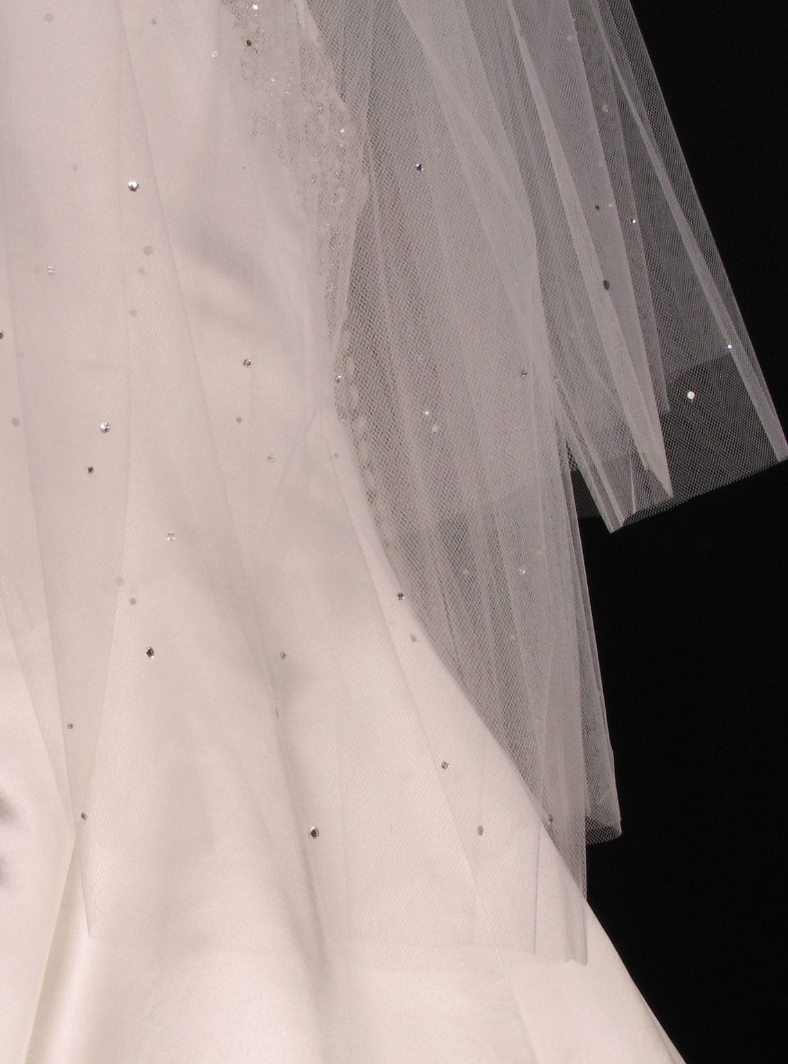 Your Dream Dress S547VL Diamond White Waist Length Bridal Veil