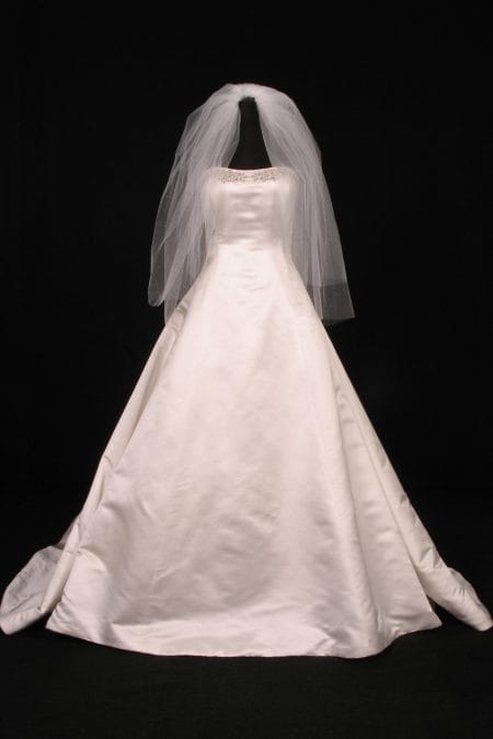 Your Dream Dress Exclusive S547VL Diamond White Waist Length Bridal Veil