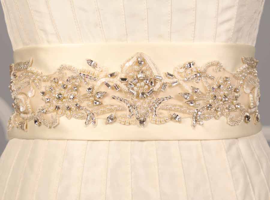 B532 Ivory Embellished Bridal Sash