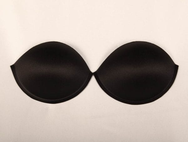Sewn in cups vs. bra: what's the best choice? - Weddingbee