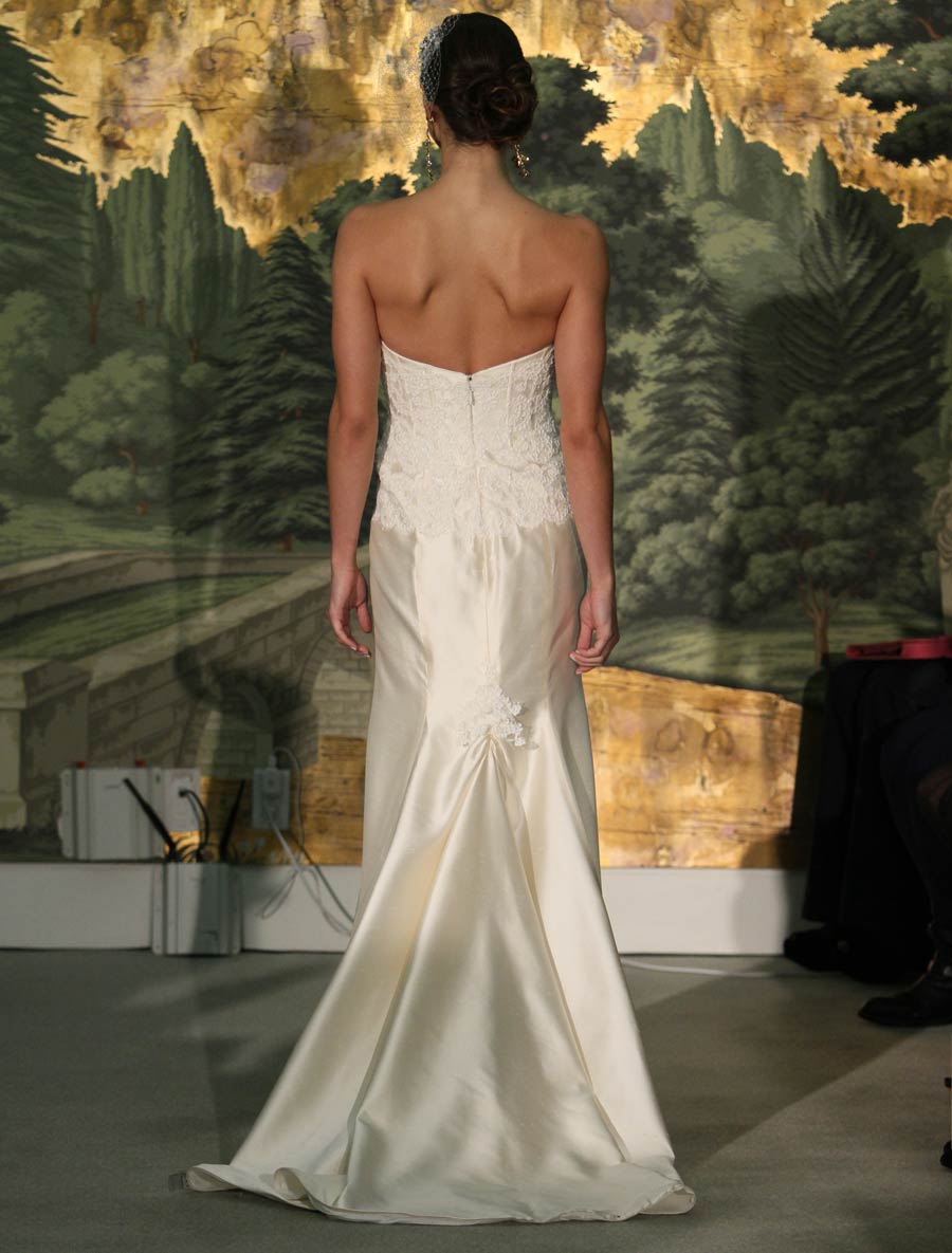 Anne Barge Morelle Wedding Dress La Fleur