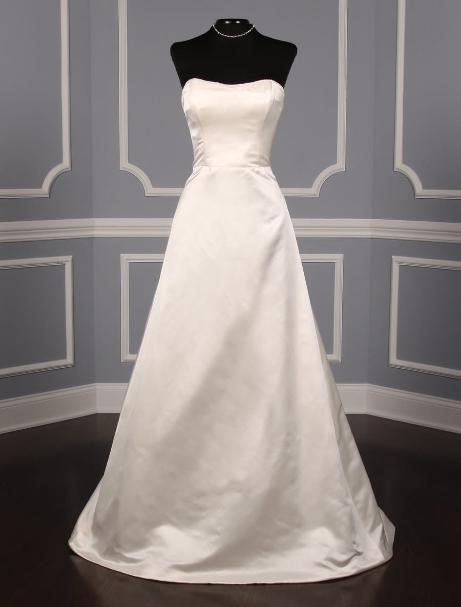 Justina McCaffrey Victoria Disocunt Designer Wedding Dress