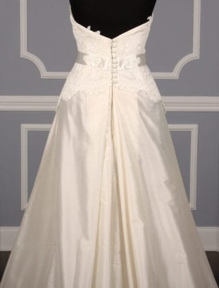 Lea-Ann Belter Harlow Wedding Dress Back Skirt Detail
