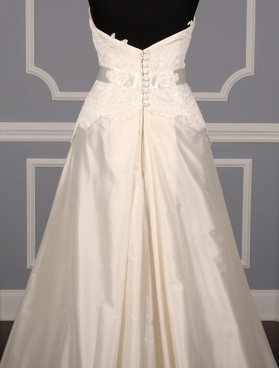 Lea-Ann Belter Harlow Wedding Dress Back Skirt Detail