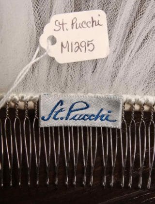 St Pucchi M1295 Bridal Veil Discounted Label Hang Tag