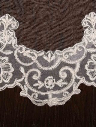 St Pucchi M1295 Wedding Veil Detail