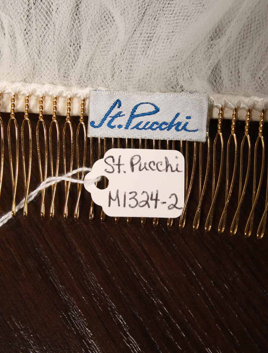 St Pucchi M1324-2 Bridal Veil Label Hang Tag