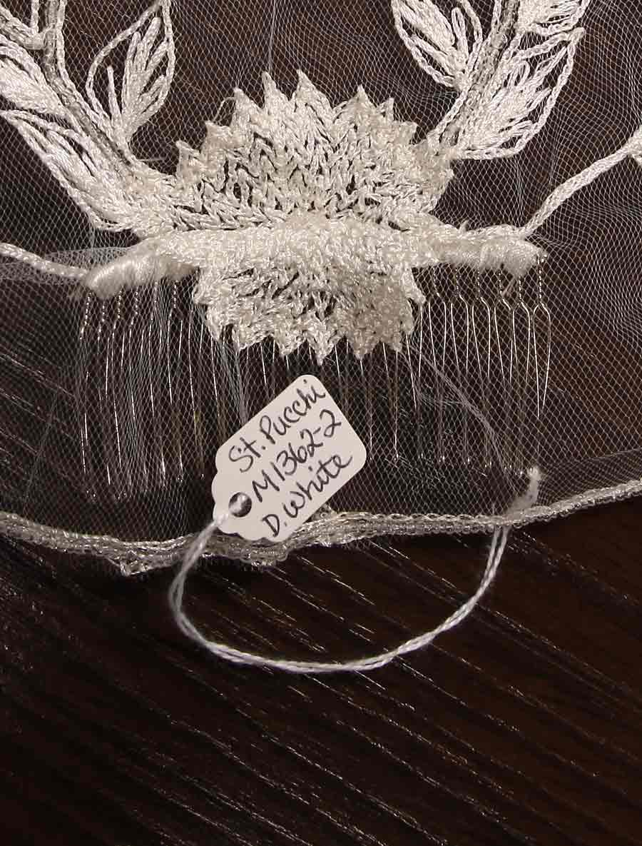 St Pucchi M1362-2 Bridal Veil Hang Tag