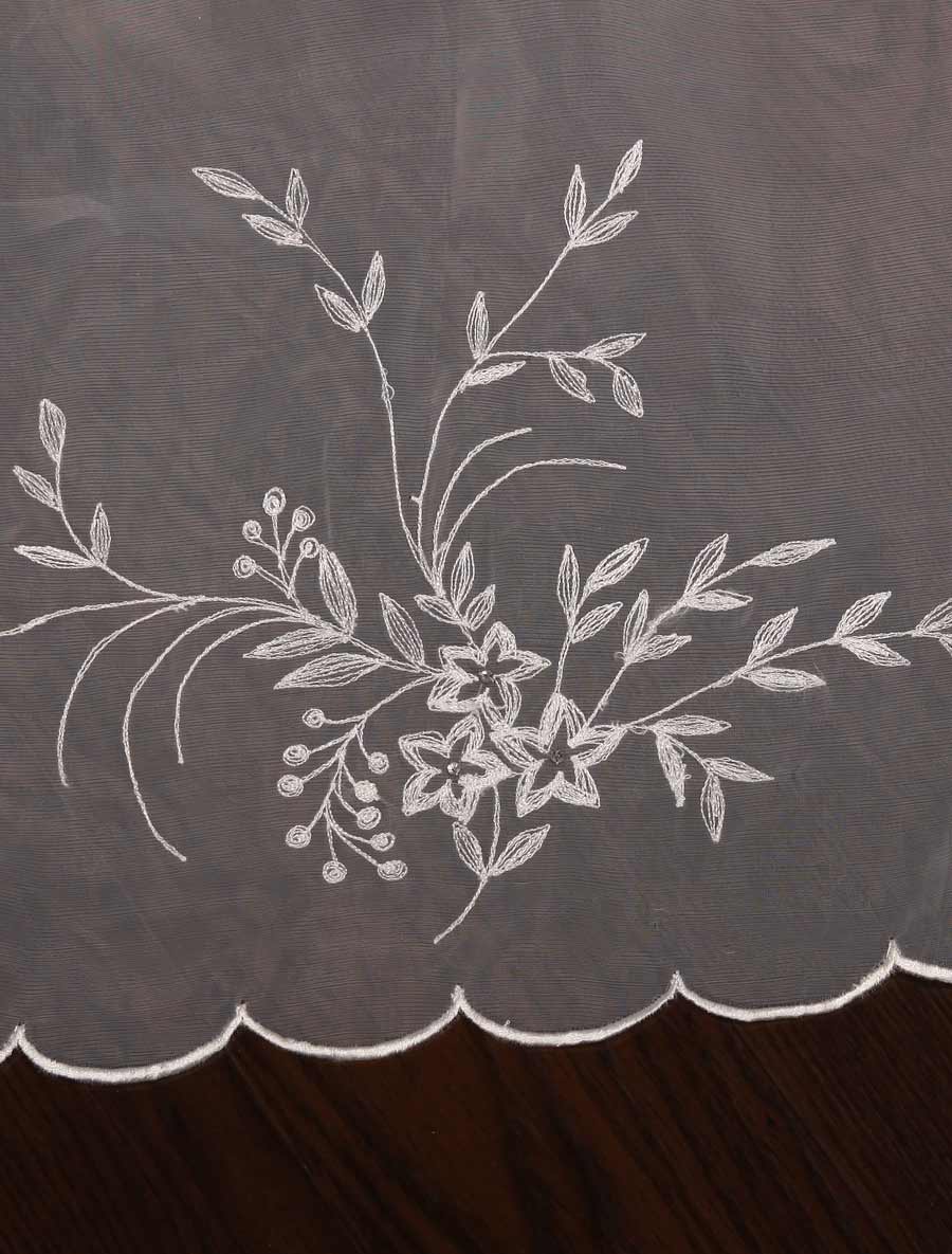 St Pucchi M6217 Wedding Veil Detail