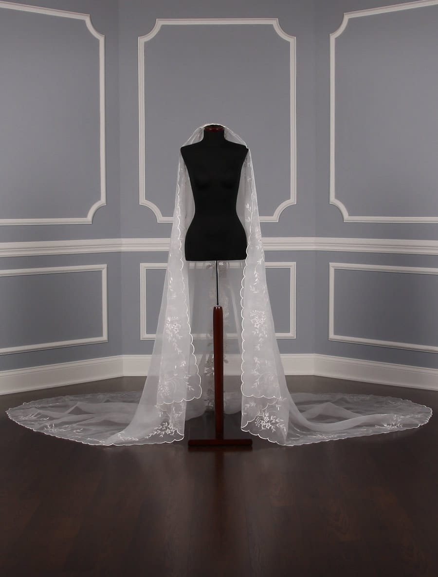 St Pucchi M6217 Wedding Veil