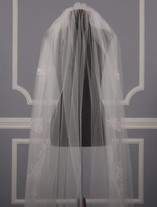 St Pucchi M9339 Bridal Veils
