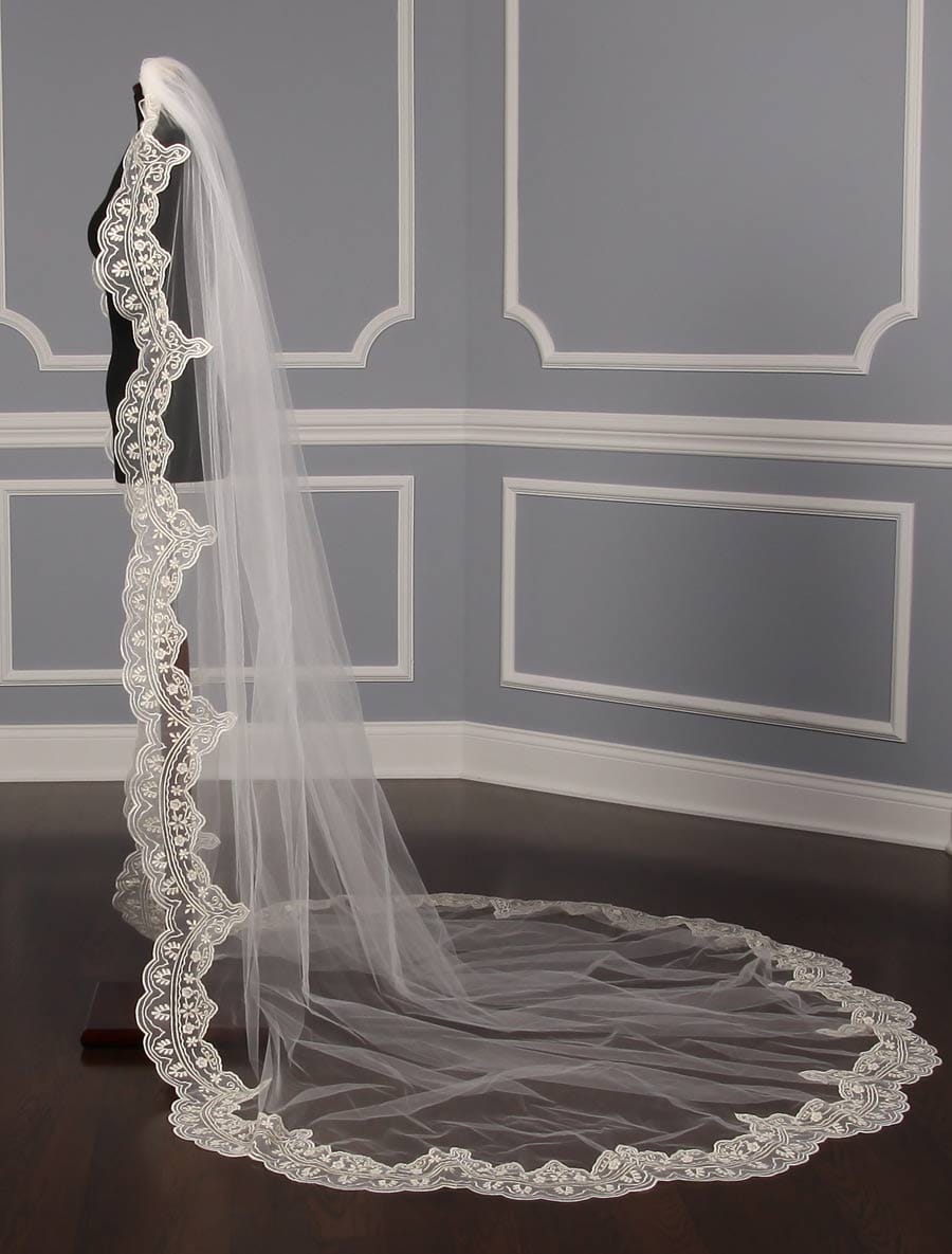St. Pucchi M9312 Wedding Veil