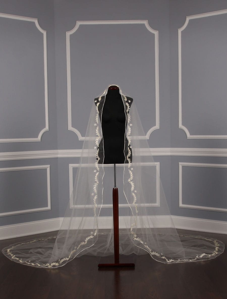 St. Pucchi M1138 Discount Designer Bridal Veil