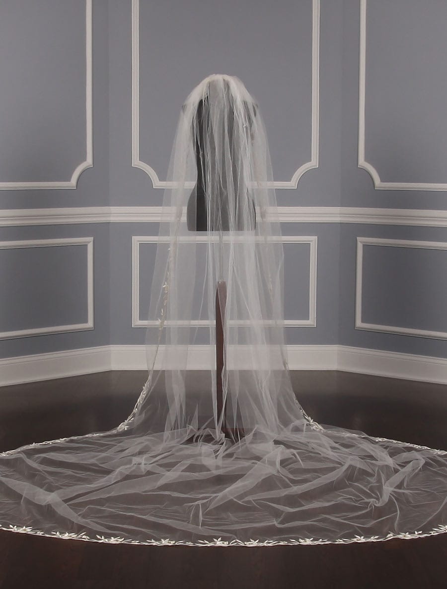 St. Pucchi M1324 Bridal Veils