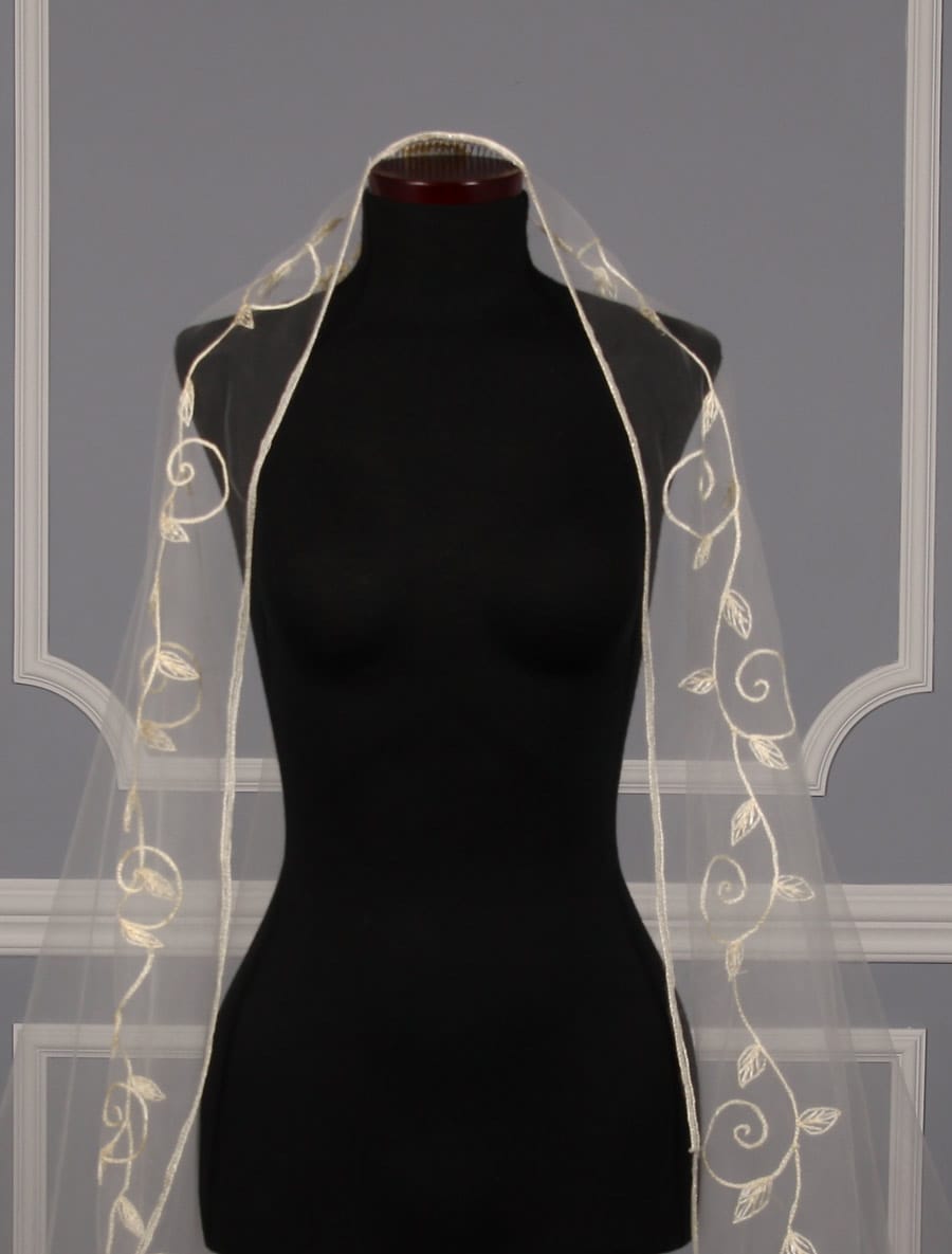 St. Pucchi M1362 Bridal Veils