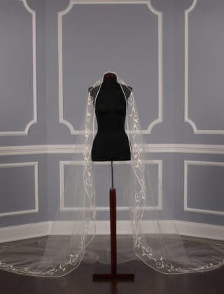 St. Pucchi M1362 Discount Designer Bridal Veil