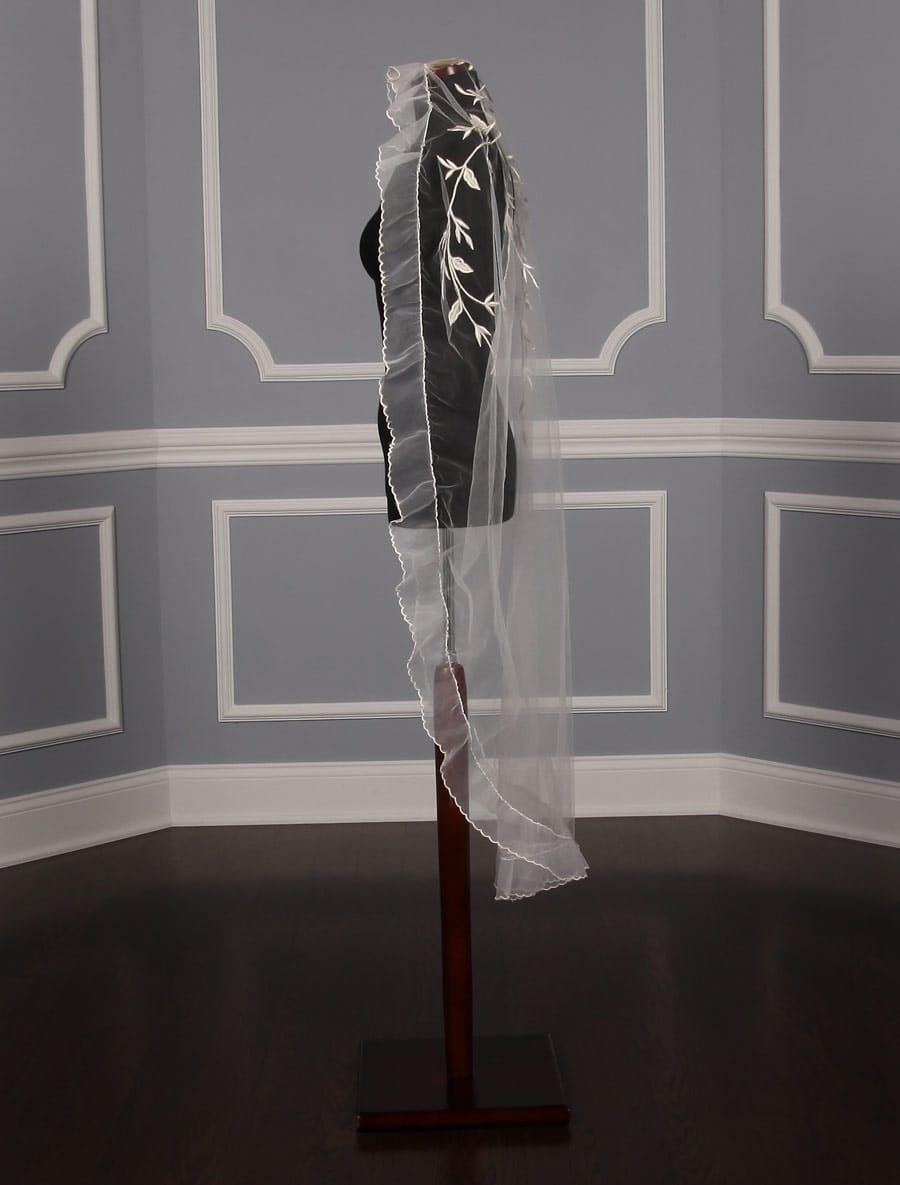 St. Pucchi V363-416 Wedding Veil