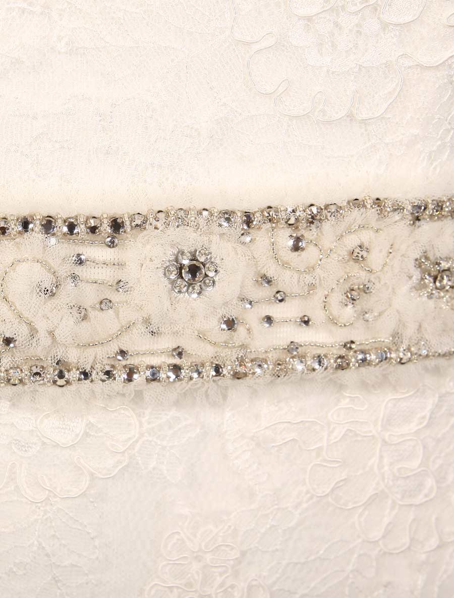 Austin Scarlett B623 Bridal Sashes Detail