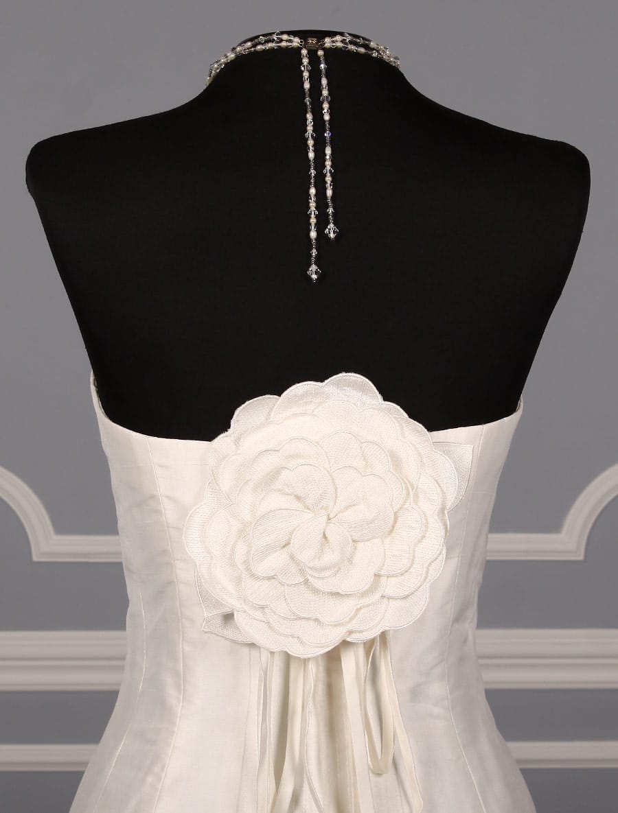 St Pucchi Ava Wedding Dress Back Bodice