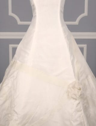 St. Pucchi Blair Z154 Wedding Dress Front Skirt Detail