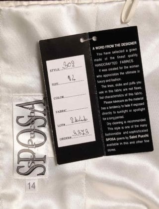 St Pucchi Discount Wedding Dresses Fleur Interior Label Hang Tag