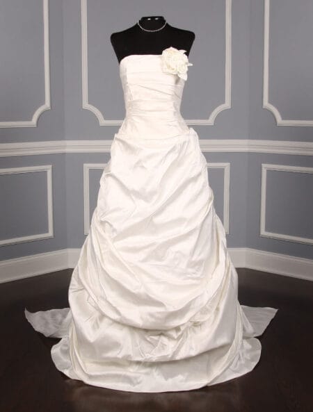 St. Pucchi Adriana Z161 Wedding Dress Size 10