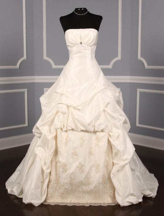 St. Pucchi Hannah Z306 Wedding Dress