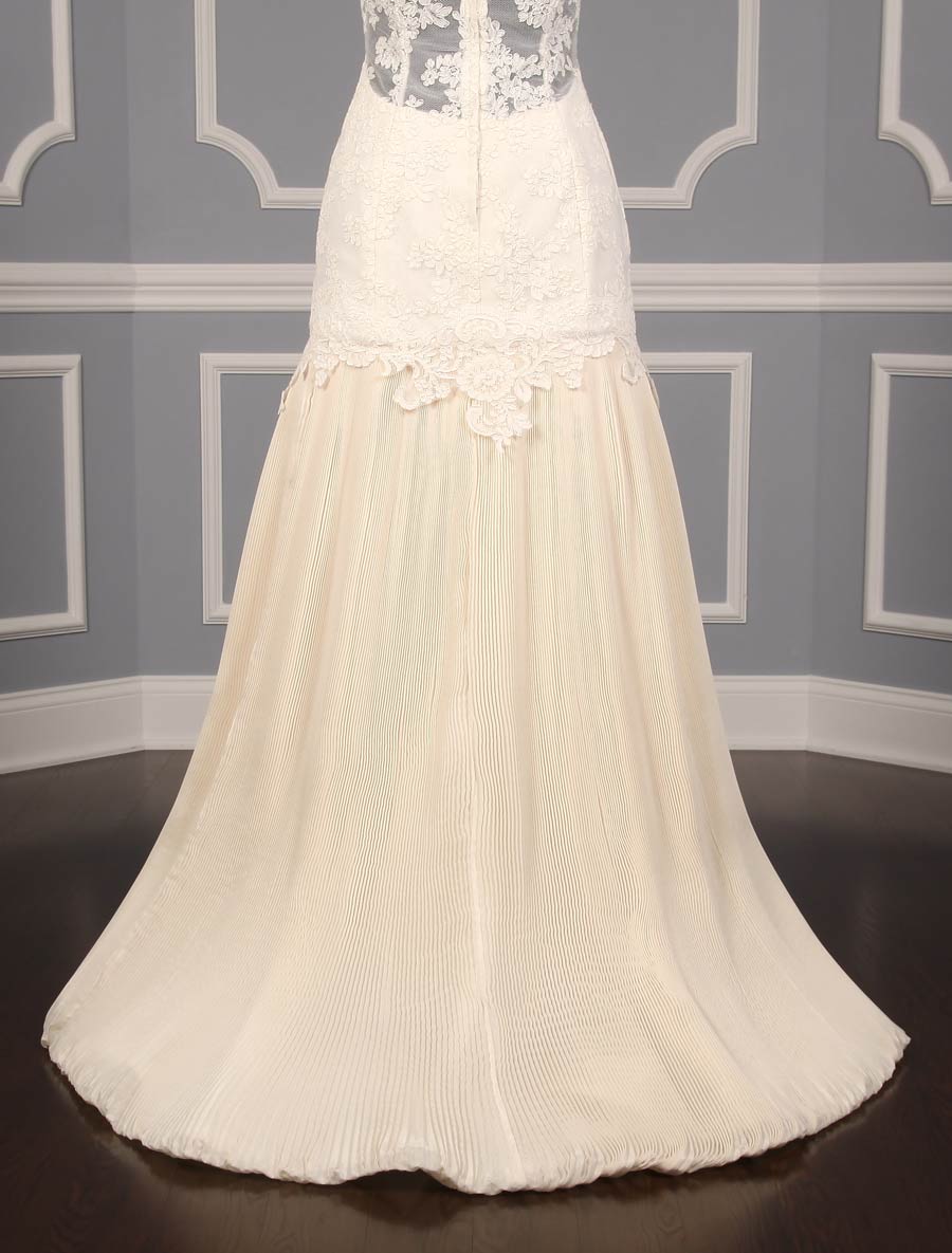 St. Pucchi Mia Z300 Wedding Gown