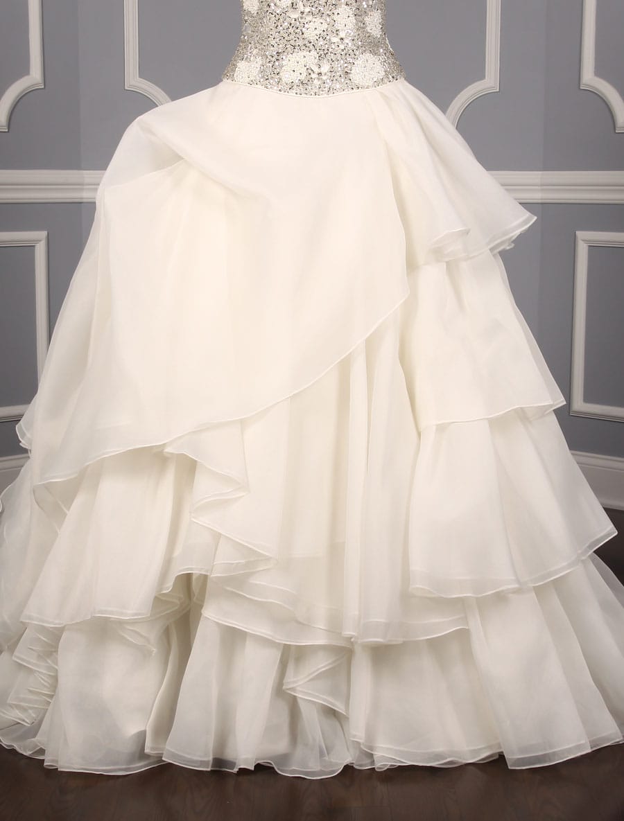 St. Pucchi Weding Dress Discounted Front Skirt
