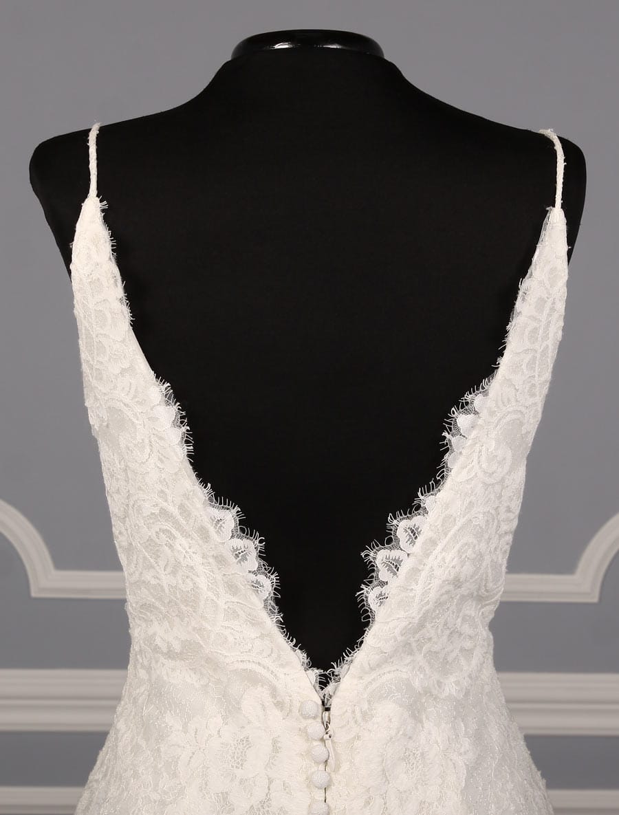 Pronovias Praciala Wedding Dress Back Bodice