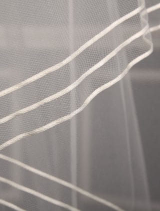 Jennifer Leigh Julianna Bridal Veil Detail