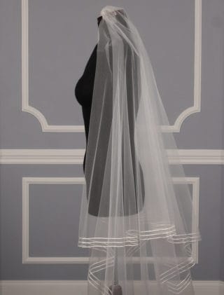 Jennifer Leigh Julianna Diamond White Bridal Veil