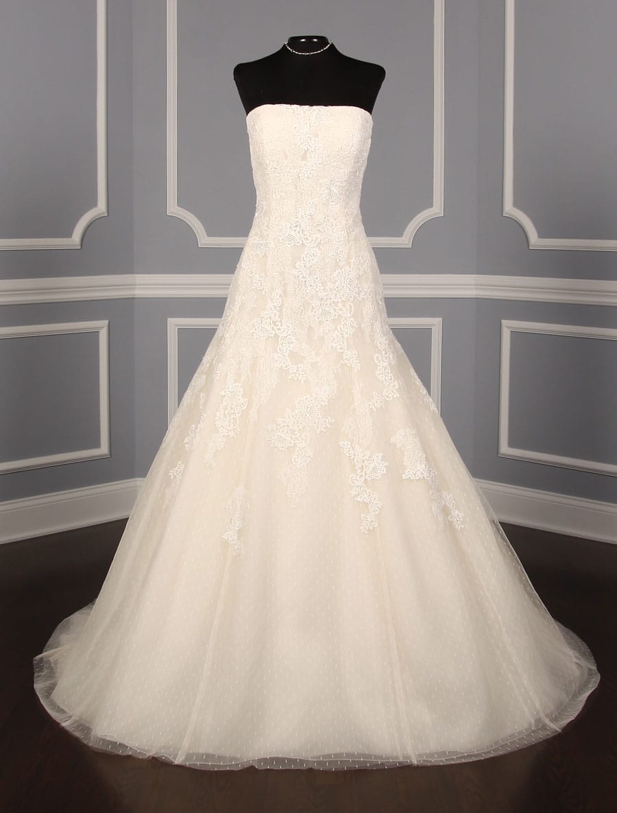 Pronovias Bilyana Discount Designer Wedding Dress