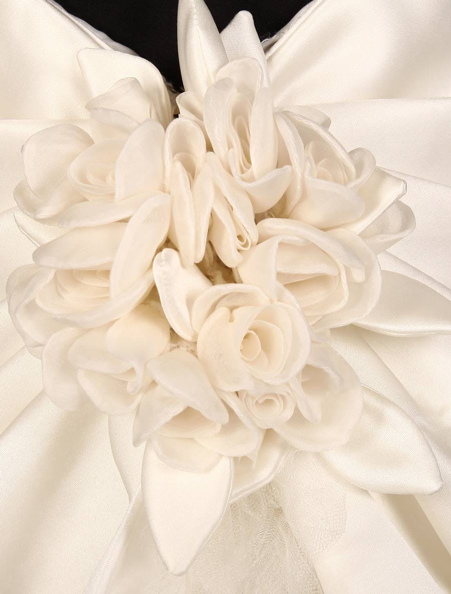 St. Pucchi Lillian Z293 Discount Designer Wedding Dress Detail