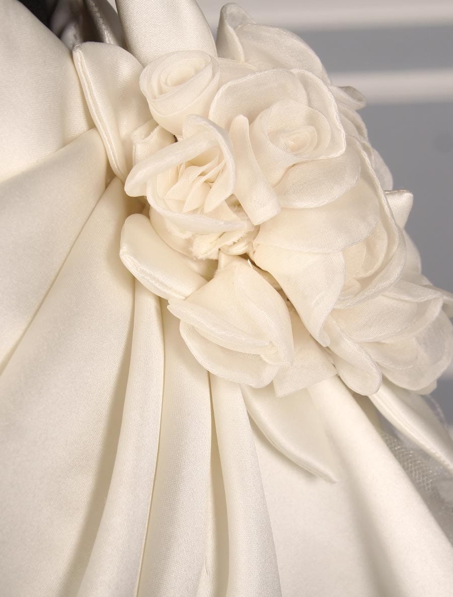 St. Pucchi Lillian Z293 Wedding Dress Detail