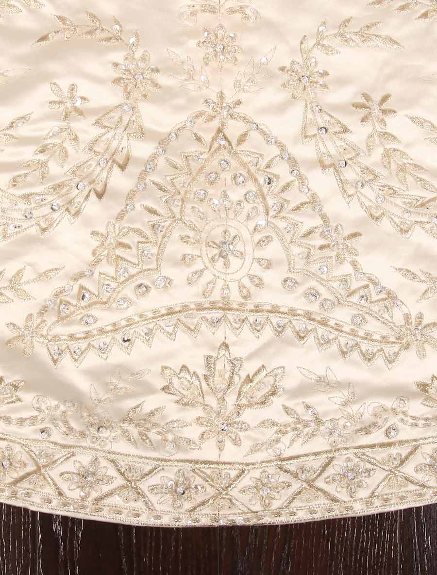 Casablanca Discount Wedding Dresses 1859 Detail