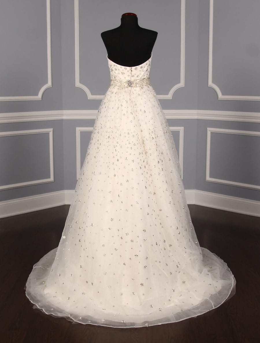 St. Pucchi Wedding Dresses
