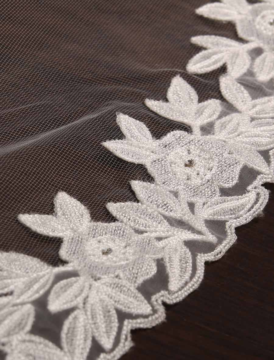 St. Pucchi M1479 Wedding Veil Detail Discounted Designer