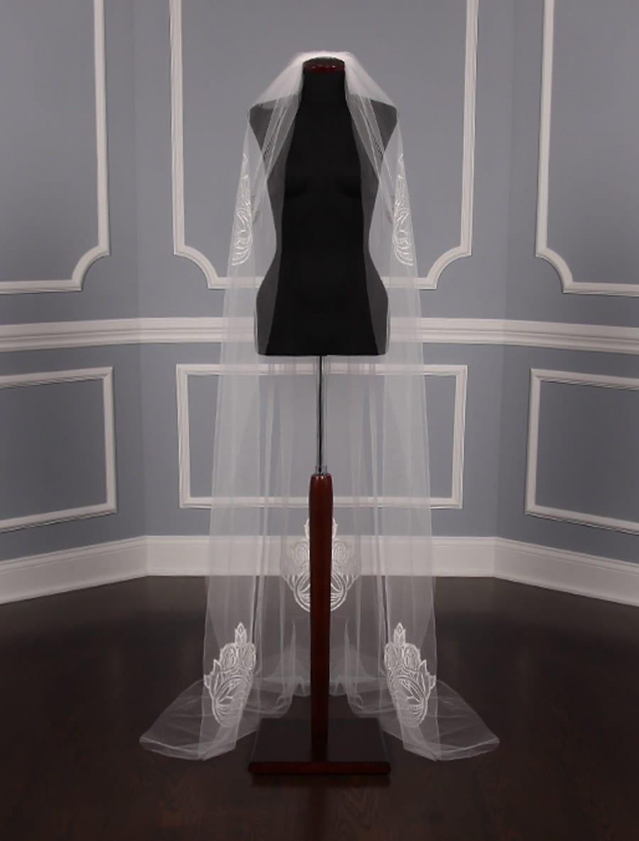 St. Pucchi M9368 Wedding Veil Discounted Designer