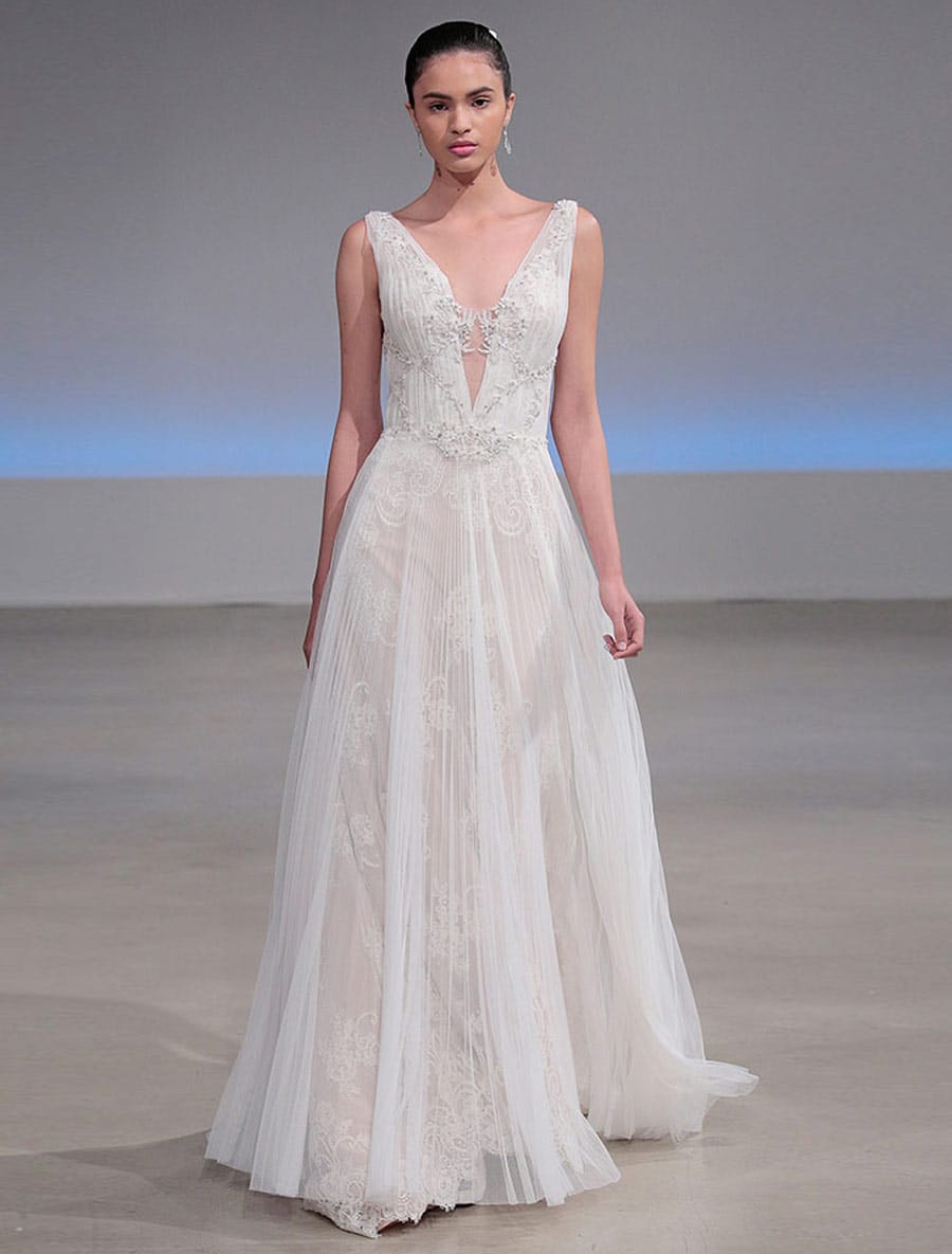 Isabelle Armstrong Willow Wedding Dress - Your Dream Dress ❤️