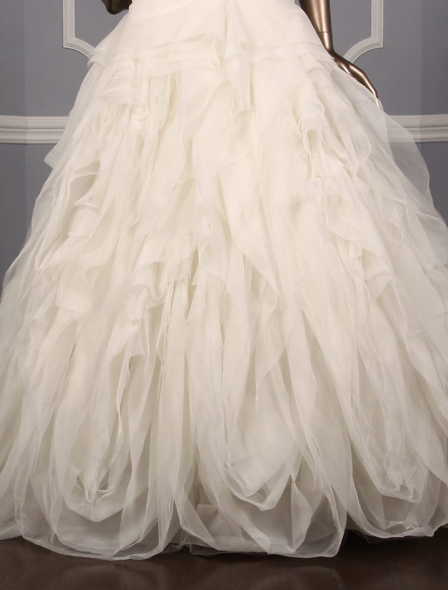 Pronovias Dorado Wedding Dress Front Skirt